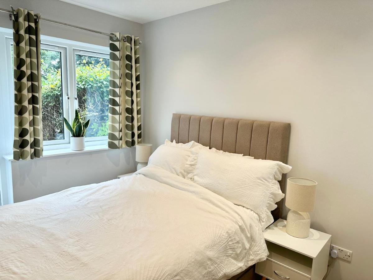 Little Vine - Beautiful Ground Floor Flat In South London Apartman Sutton  Kültér fotó