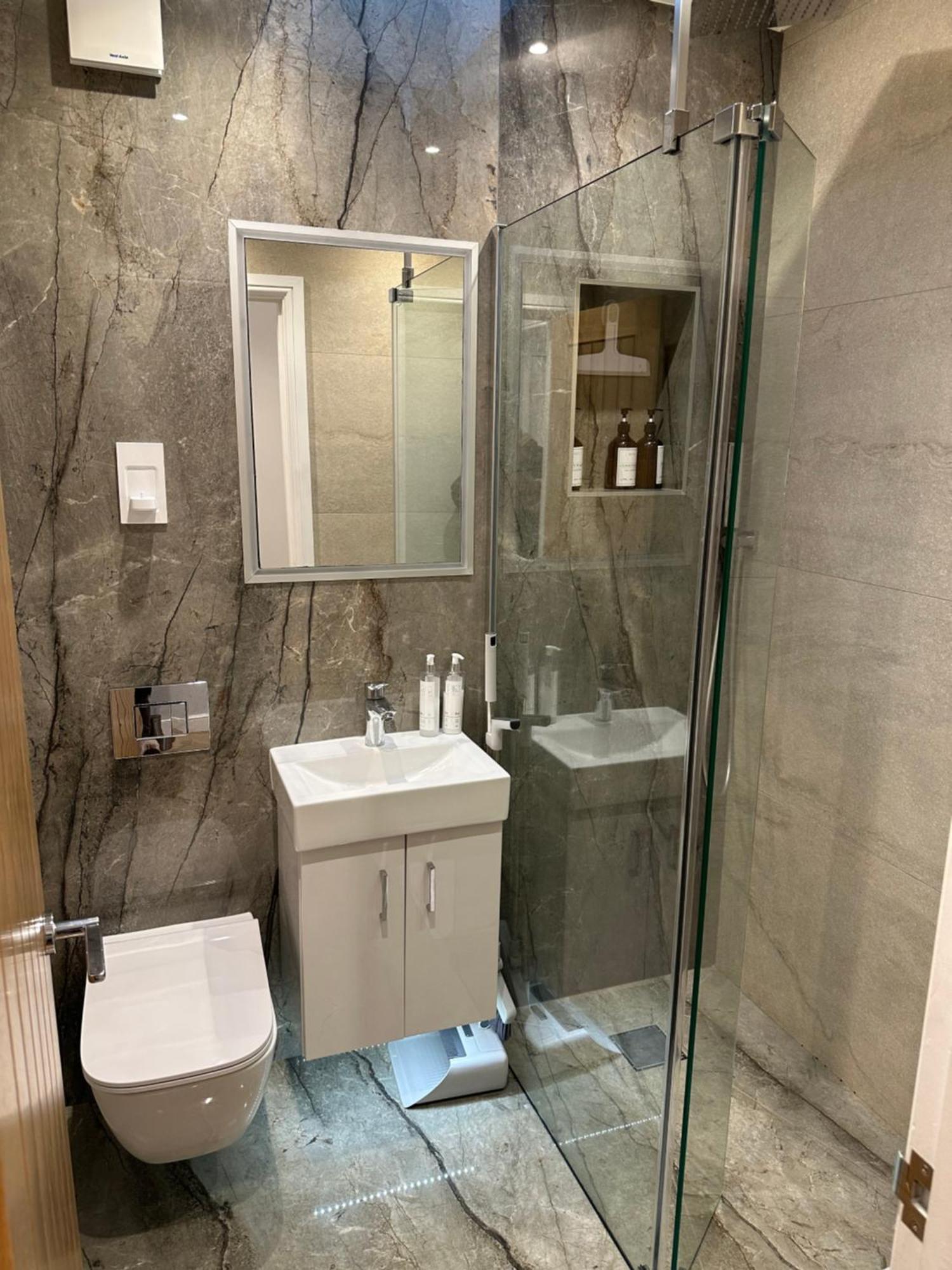 Little Vine - Beautiful Ground Floor Flat In South London Apartman Sutton  Kültér fotó